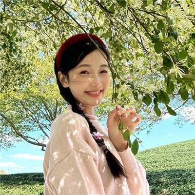雏燕鸣春